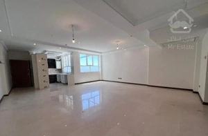۱۲۰متر، ۲ خواب ،کلیدنخورده ، دارای ۵ پارکینگ سندی