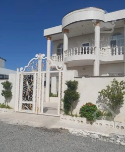 ویلا شهرکی استخر دار