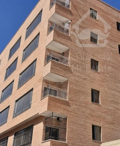 آپارتمان ۲۲۰ متری بهارستان شهرک عارف