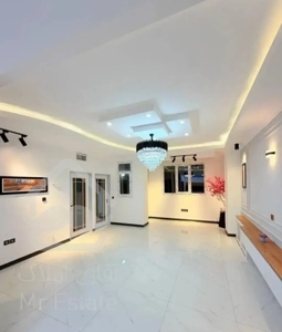 ۷۰مترروبه‌نما/۲خواب/سالن‌پرده خور/سنددارتکبرگ