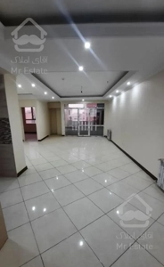 ۹۰ متر کلید نخورده دو خواب واقع در سنایی