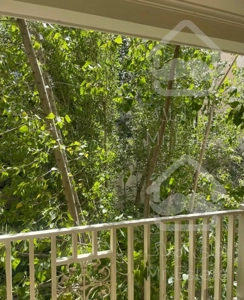 ١٠٠ متر مشاعات ابی فعال و لابی نوساز کلید نخورده