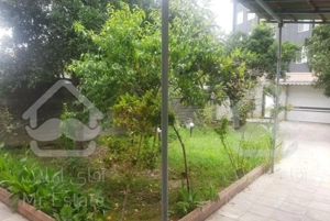 خانه ویلایی داخل شهر