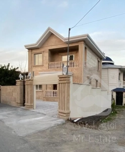 فروش ویلا در تنکابن/سه خواب/سند و پروانه ساخت