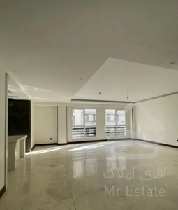 ۱۰۲متر سالن پرده/کم سن*طبقه پنـ۵جم*۲ پارکینگ سندی