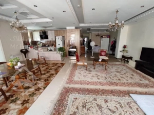 آپارتمان ۱۱۱متری فول امکانات تقاطع آزادی نواب