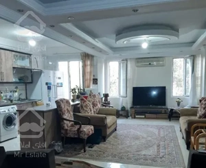 اپارتمان ۱۶۰ متری  ۳ خوابه    بلوار ارم