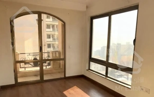 اصلی ولنجک/ ۱۳۰متر /۳خواب/۲جهت نور