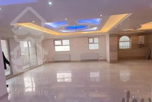 فروش آپارتمان/200متر/ هفده شهریور قدیم