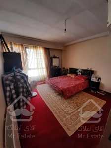 ۱۱۸ متر ۳ خواب ۸ ساله