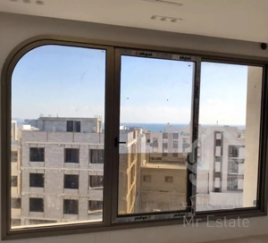 ۸ واحد ساختمان یکجا