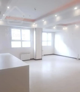 ۱۶۰ متر /۳ خواب بزرگ/ غرق نور / برج‌ باغ