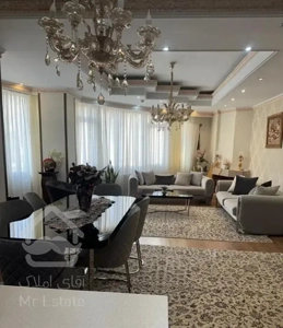 153متر/ بلوک 1/ غرق نور/ 3خواب