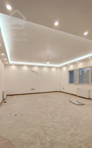 آپارتمان 112متری/خیابان رجایی