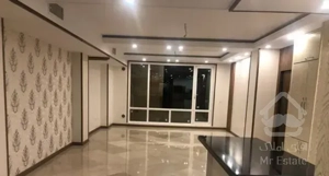 ۱۱۰ متر ۲ خواب/ نوساز / ۲ پارکینگ باکس