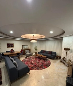 واحد ۱۳۵ متری ۳ خواب شهرک بنفشه(بلوار اخوندی)