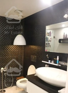 نیاوران ۳۸۵ متر با ویو تهران