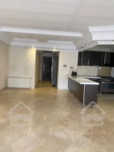 آپارتمان ۱۳۰ متر سه خوابه صادقیه