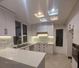 آپارتمان ۱۰۰ متری ۲ خوابه