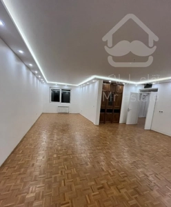 ۱۶۵ متر * میدان ونک *