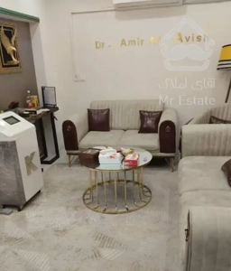 واحد ۴۰ متری  تمیز . تک خواب