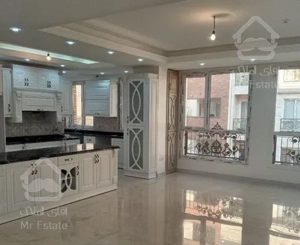 آپارتمان ۱۳۰ متر جنت آباد سه خواب فروش