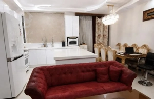 ۱۱۱متر عروس پسند ۳خوابه