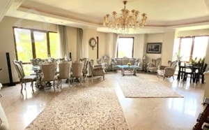 اندرزگو  قیطریه ۱۶۷ متر ۳ خوابه غرق در نور