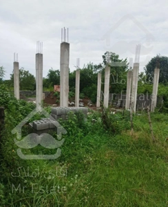 220متر زمین100متر نیمه ساز3031