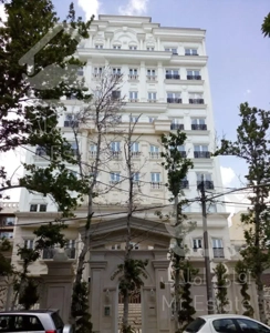 200 متر/تکواحدی/2 پارکینگ/20 متر تراس/ویو