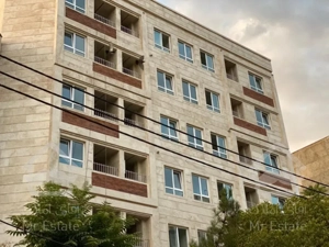 رهن و اجاره واحد ۱۳۵ متری ۳ خواب در بلوار فردوس