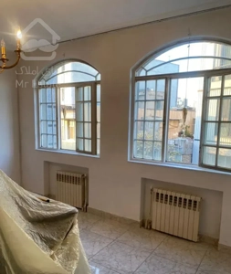 ۱۲۰ متر/ دو خ/ تهران ویلا