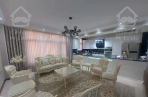 ۱۲۷ متر ۳خواب نورگیر شمال وجنوب بادسترسی