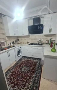 70متر فول امکانات نما تراورتن خیابان اقبالپور