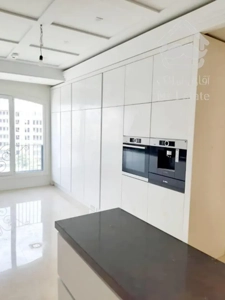 فروش243متر. طبقه هشتم. فول فرنیش. فول مشاعات. کامرانیه