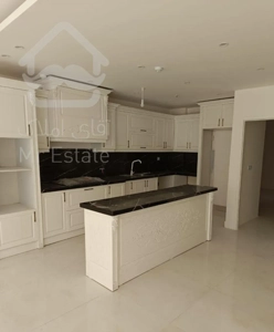 فروش آپارتمان ۱۸۰ متری ۳ خوابه در اقبال