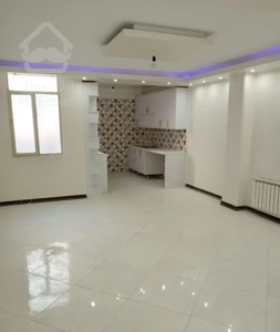 آپارتمان ۶۱ طبقه دوم با پارکینگ *بلوار صبا*