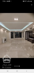 ۱۱۸متر/فول امکانات/خاص نشین/سراسر پرده خور/فول مشاعات