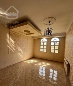 ۱۸۰ متر//سه خوابه//ویلایی شهرک گلستان