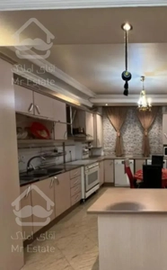 آپارتمان ۱۰۶ متر    فول    در   اردیبهشت جنوبی