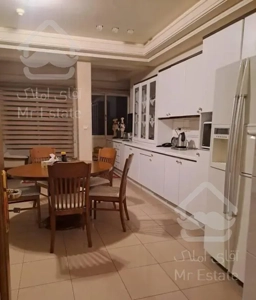 آپارتمان ۳۵۰ متری در تاپ لوکیشن