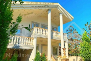 ویلای نمارومی کلاسیک/۲۸۵متر/پشت جنگل نور