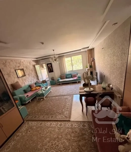 100 متر اقبال رو به پارک شیک ، تمیز /امکانات کامل
