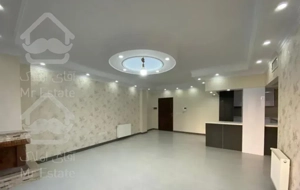 ۸۰ متر / ۲ خوابه/ طبقه ۳/ فول امکانات