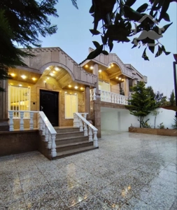 نیم پیلوت*نماسنگ *فروش فوری*شهرک با اصالت