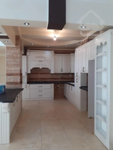 آپارتمان،۱۴۵متری،سه خوابه