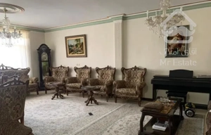 ۱۴۰ متری ۳ خوابه شهرک بهاران طبقه دوم