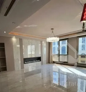 ۸۰متر *فول بازسازی*در حد نوساز*تاپ لوکیشن