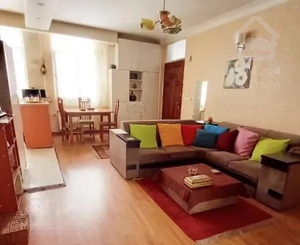 175متری/سه خواب/تک واحدی