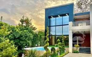 دوبلکس نمامدرن300متری استخردار سنددار